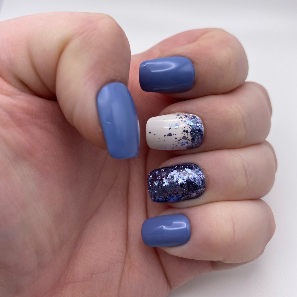 Press-on Nails Blue, Glitter and White